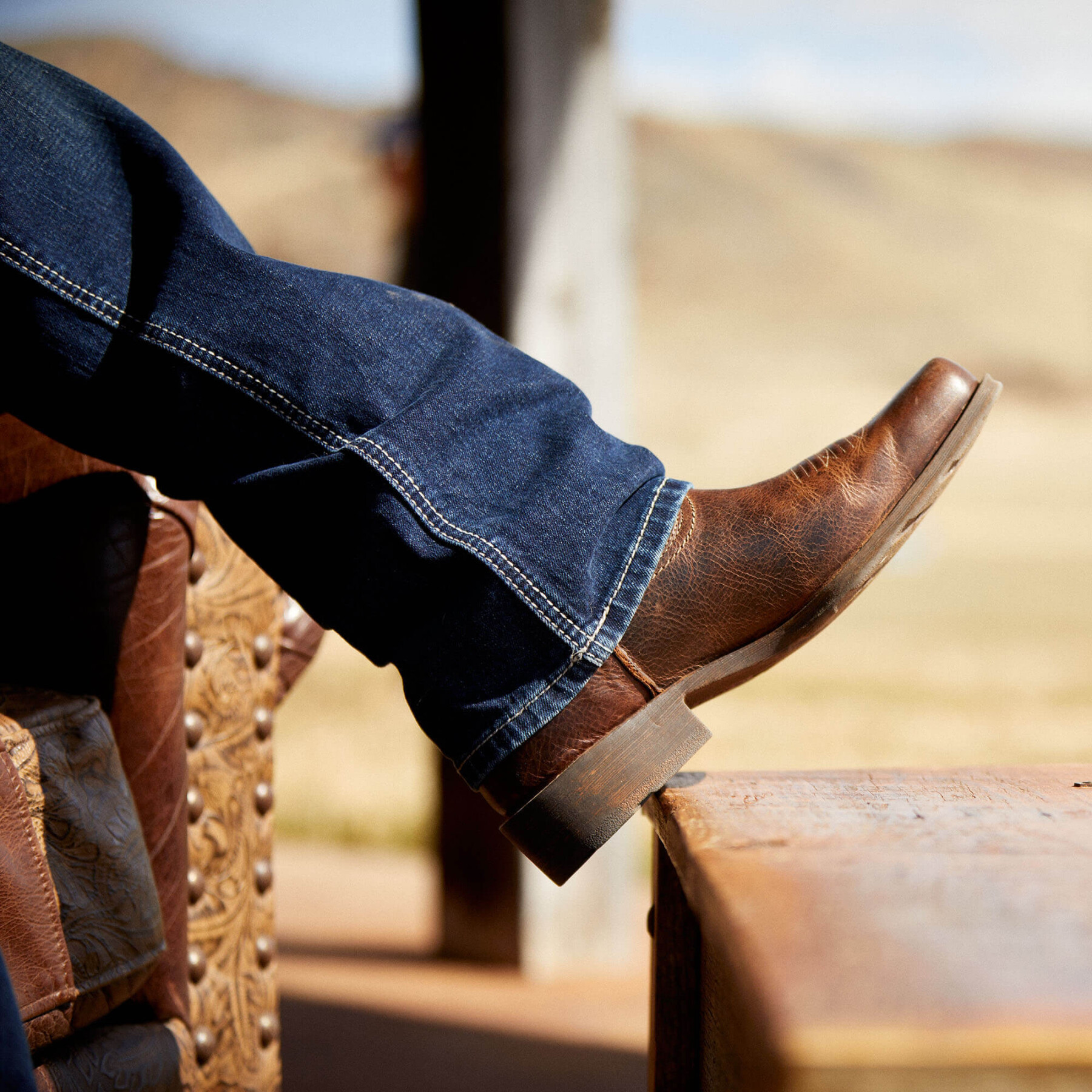 Leather western boots Ariat Rambler Wicker